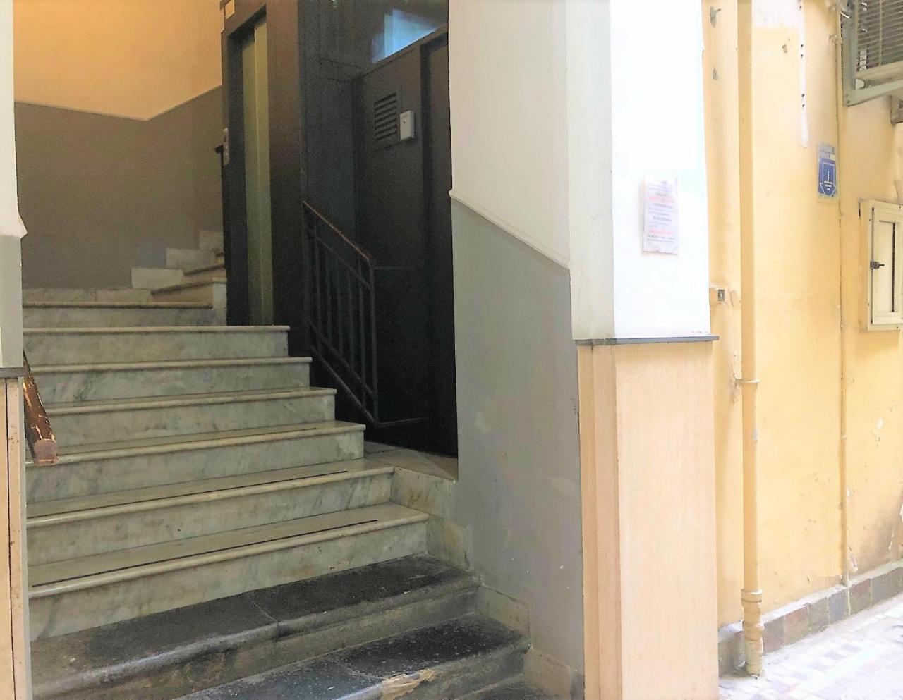 Case Vacanze " Il Duomo" Napoli Exterior photo